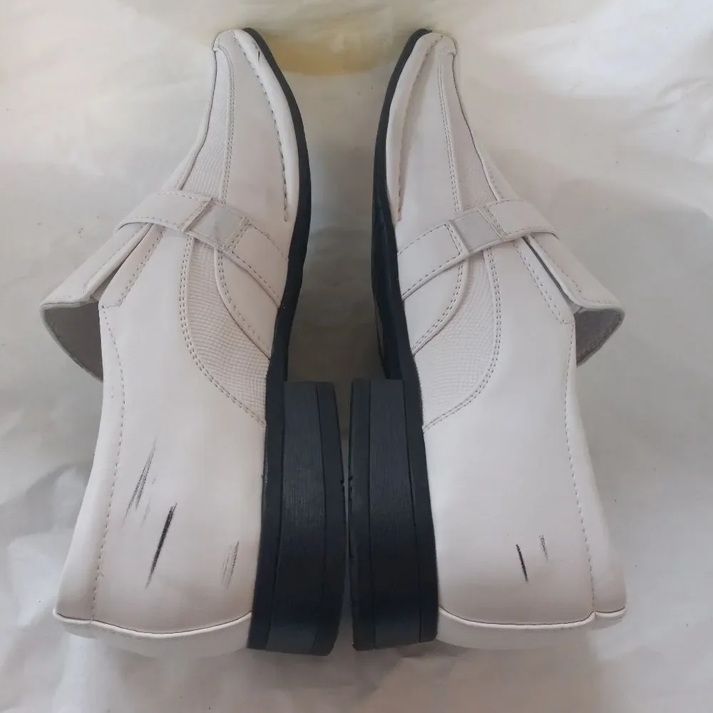 Bonafini Men's Dress Derbi Slip-On White with Metal Accent Size 5.5